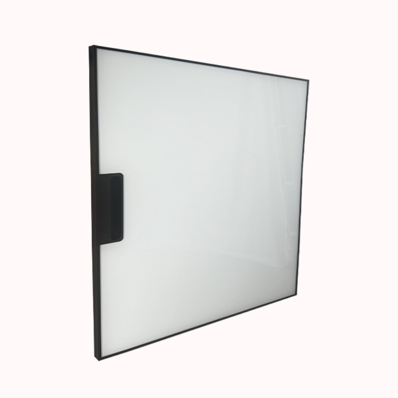 דלת זכוכית לבן גובה 47.6 רוחב 40.3 1